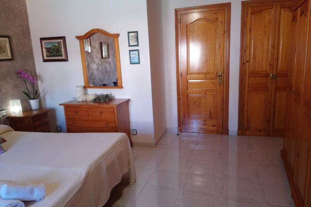 Casa Joana Villa Canyelles  Luaran gambar